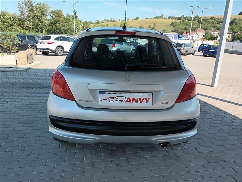 Peugeot 207 1,6 i,110kw,KŮŽE,KOLA,PANORAMA - fotka 6 z 34