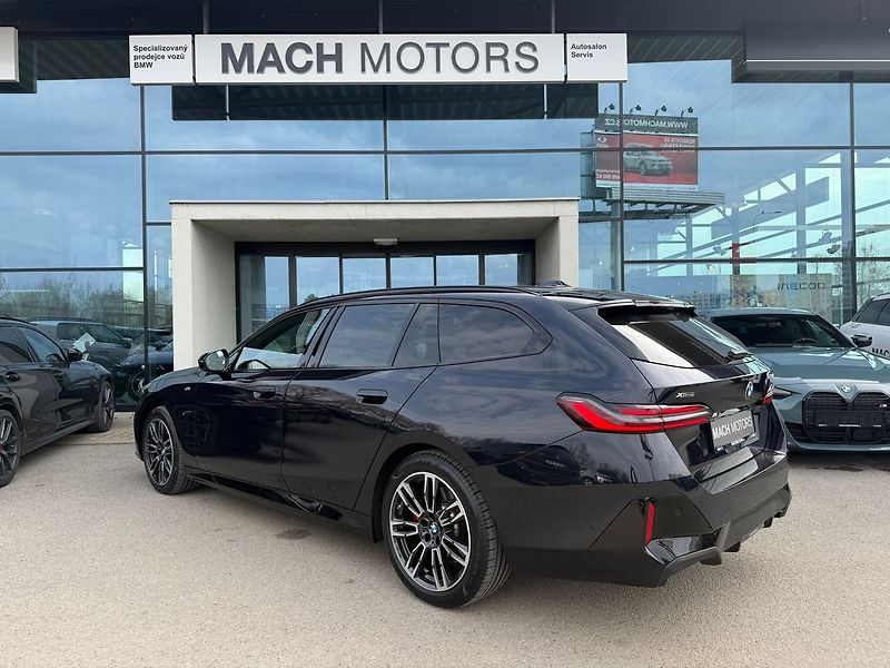 BMW Řada 5 540dx Touring 10/2025 TOP - fotka 8 z 30