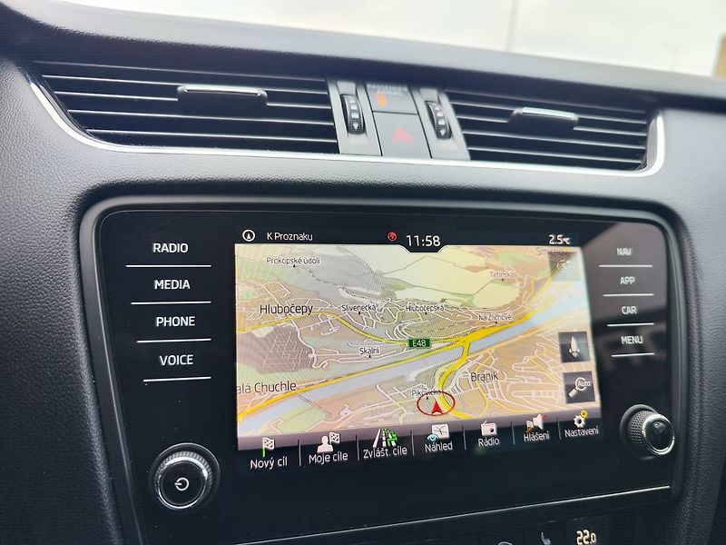 Škoda Octavia 1.8 TSI/132kW Style Plus ČR - fotka 18 z 30