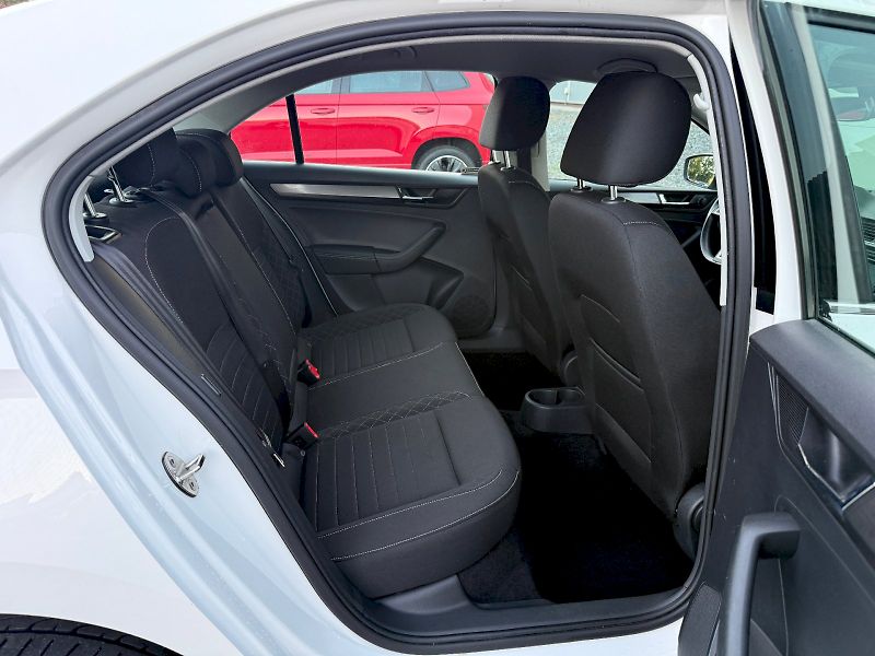 Škoda Rapid (2019) 1.0 TSI 81 kW Style - fotka 19 z 21
