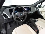 BMW iX xDrive40 - náhled 11