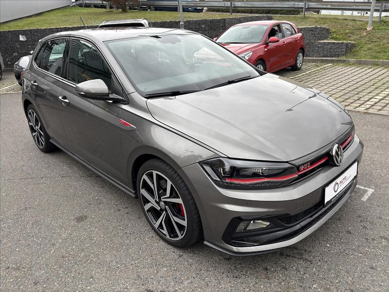 Volkswagen Polo 2,0 TSi 147kW MANUÁL GTI Beats - fotka 7 z 47