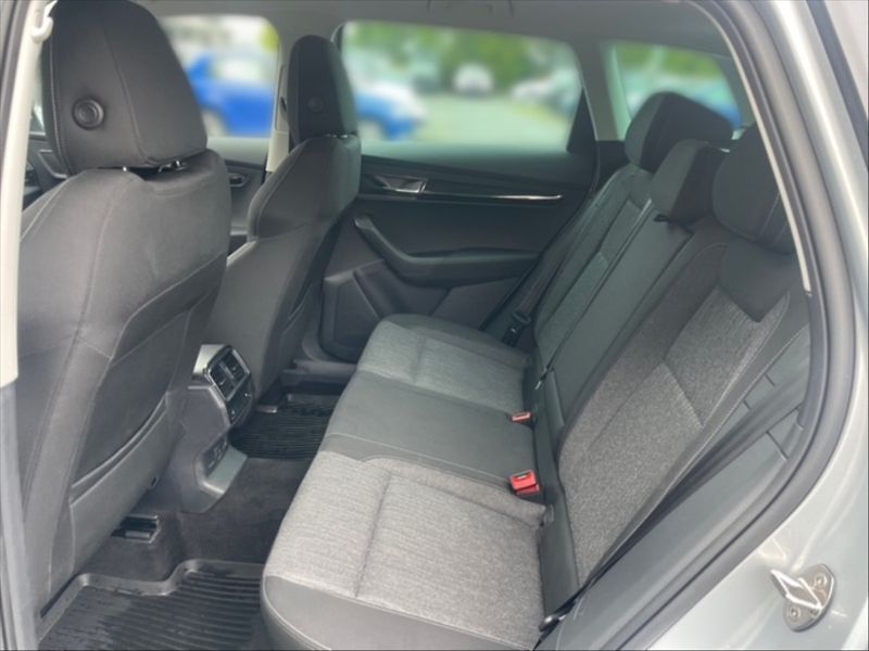 Škoda Karoq 2,0 TDI 110 4x4 Style - fotka 8 z 11