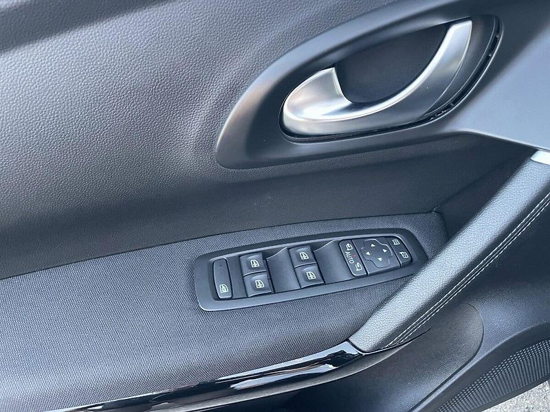 Renault Kadjar (2022) ZEN Energy 1,3TCe 140k - fotka 21 z 23