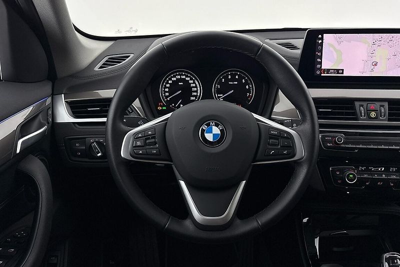 BMW X1 xDrive20i - fotka 20 z 23