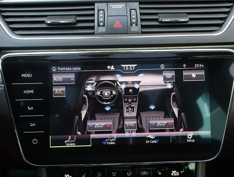 Škoda Superb (2022) Style 2.0 TDI - fotka 18 z 30
