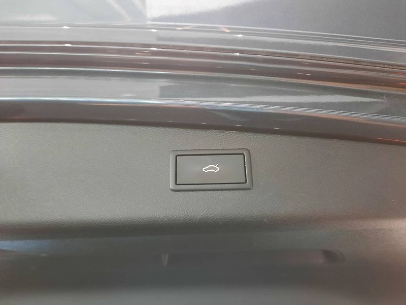 Cupra Leon (2023) SP 1.5 TSI (110kW/150k) DSG - fotka 30 z 35