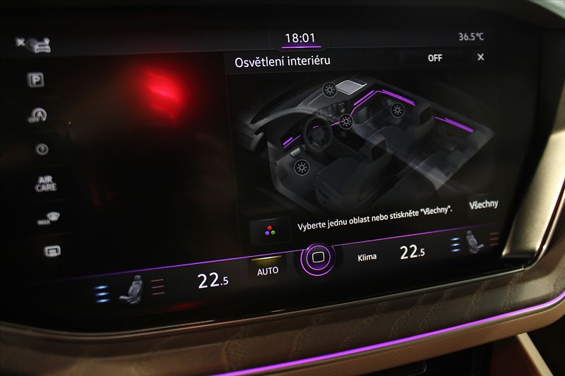Volkswagen Touareg V6 TDi 210kW 4MOTION ACC/DYN/N - fotka 25 z 38