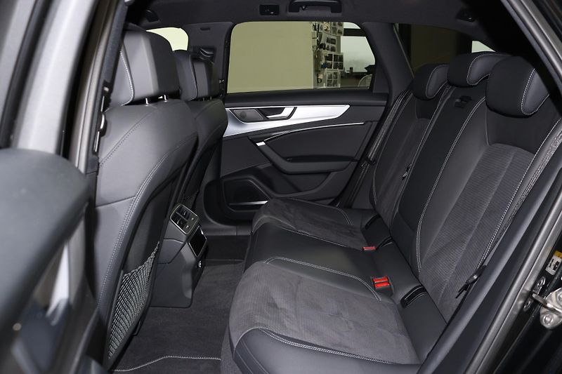 Audi S6 Avant TDI quattro tiptronic - fotka 12 z 26