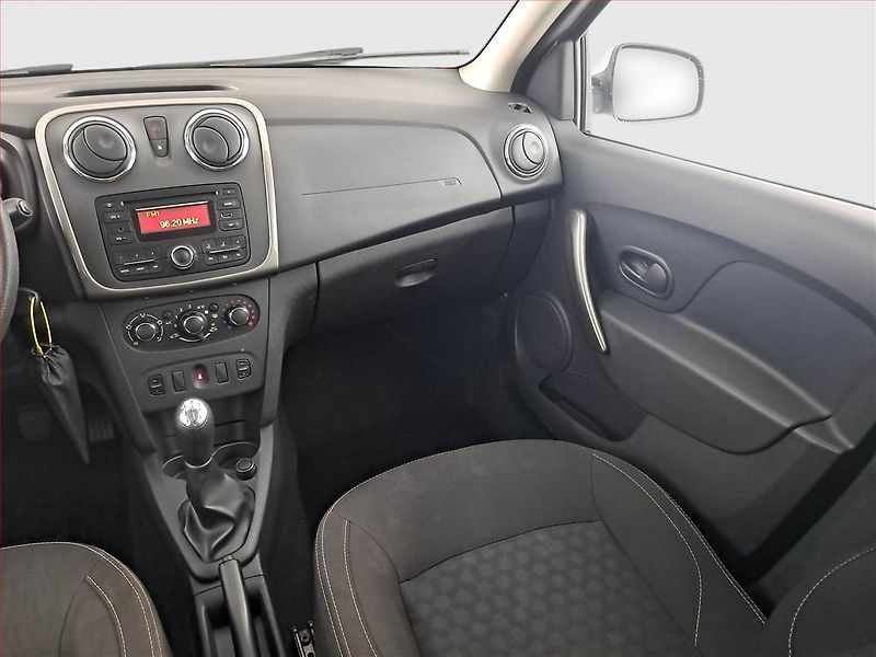 Dacia Sandero (2016) 1.2 16V, ČR,1.maj, Serv.kniha - fotka 8 z 14