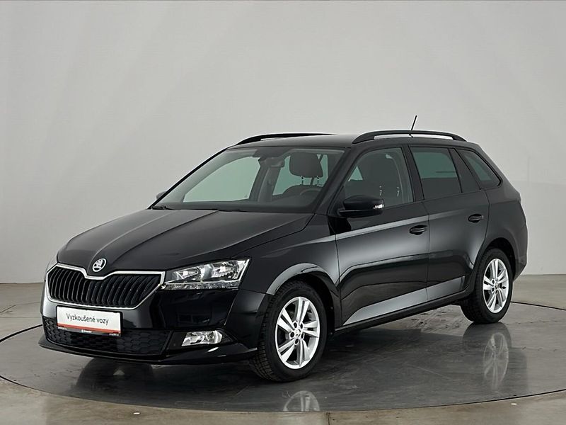 Škoda Fabia Ambition - fotka 1 z 29