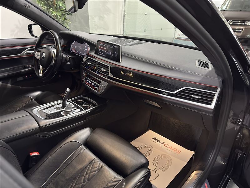 BMW Řada 7 3,0   730D XD LASER MASÁŽE - fotka 25 z 45