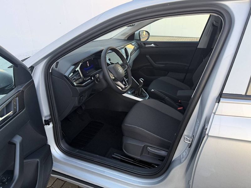 Volkswagen Taigo (2025) People 5G 1,0TSI - fotka 5 z 8