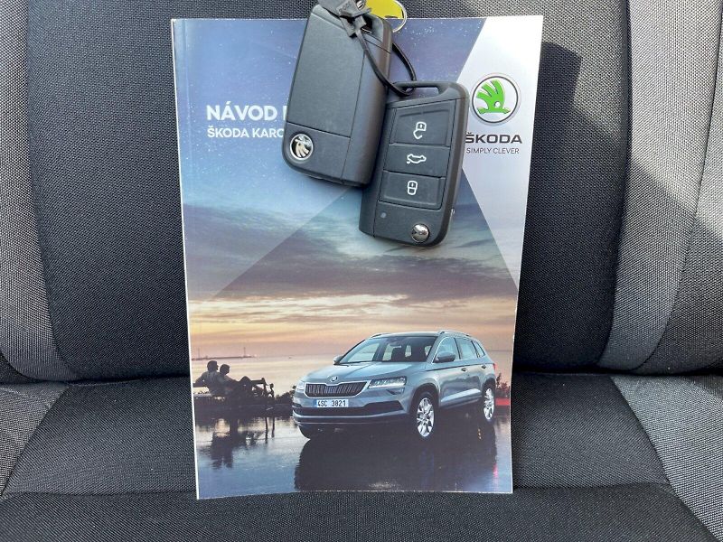 Škoda Karoq (2021) 1.5 TSI 110 kW DSG Ambition Pl - fotka 29 z 30