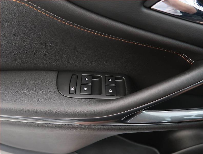 Opel Zafira (2017) 1.4 Turbo, 7 míst, Serv.kniha - fotka 19 z 21