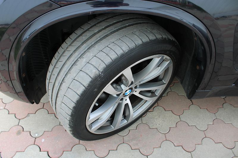 BMW X5 xDrive35i Bang&Olufsen Webasto - fotka 31 z 33