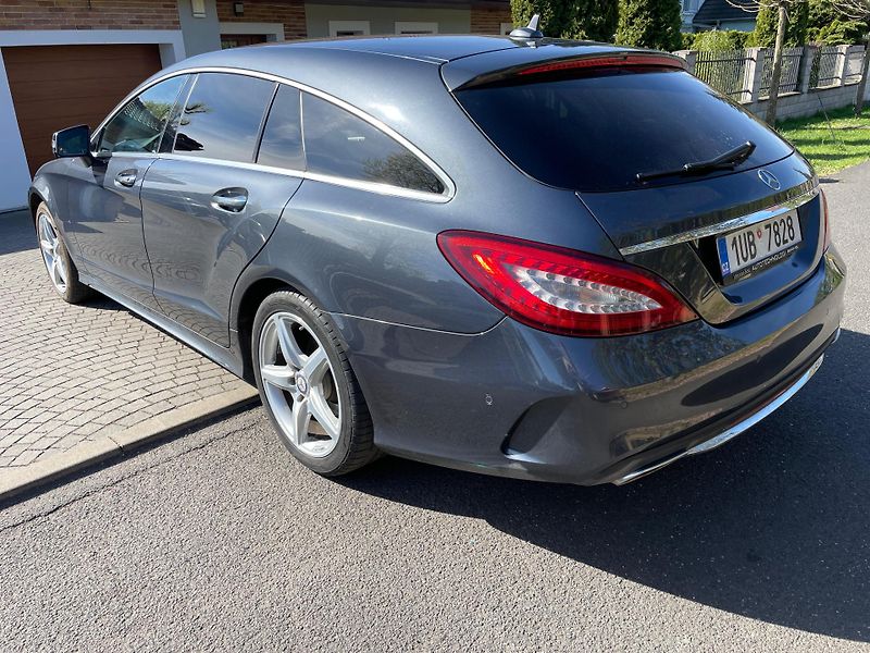 Mercedes-Benz CLS 350d 4MATIC Shooting Brake - fotka 7 z 40