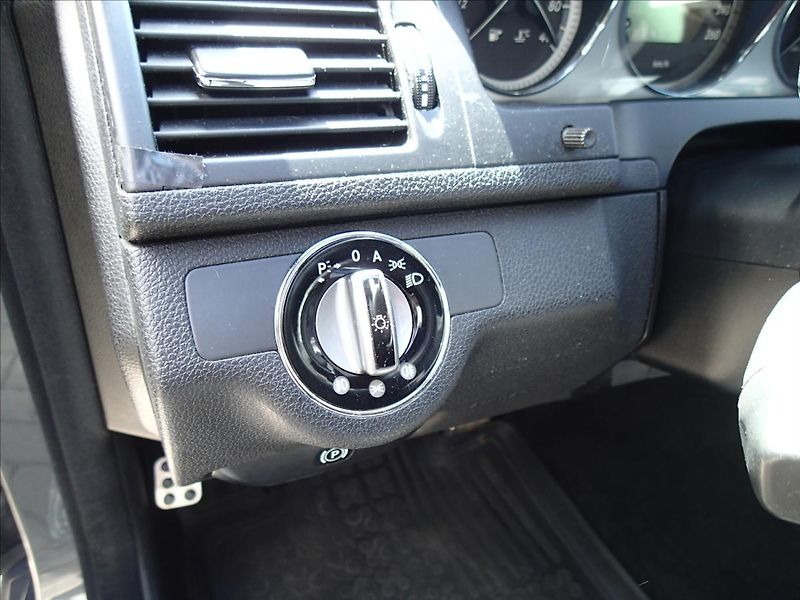 Mercedes-Benz Třídy C 3,0 165 kW, CDI, 4x4,Automat - fotka 12 z 34