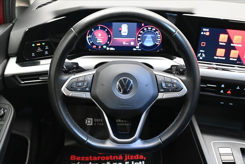 Volkswagen Golf 2,0 TDI 110 kW DSG Business Zá - fotka 18 z 28