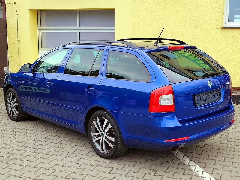 Škoda Octavia 1,2TSi *SERV.KN* Xenony        - fotka 8 z 46
