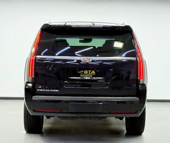 Cadillac Escalade (2016) TOP SUV - fotka 5 z 19