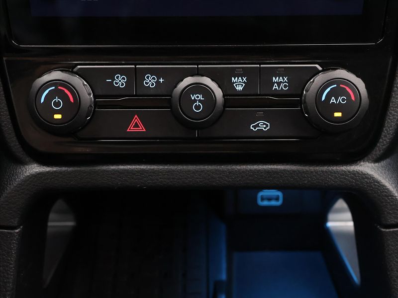 Ford Ranger 3,0 V6 TDi Double Cab Wildtrak - fotka 28 z 41