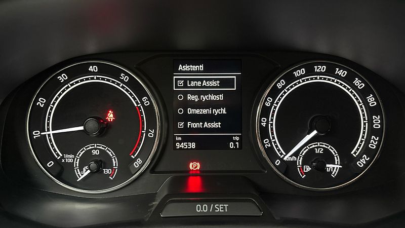 Škoda Fabia 1.0 TSI Style - fotka 10 z 23