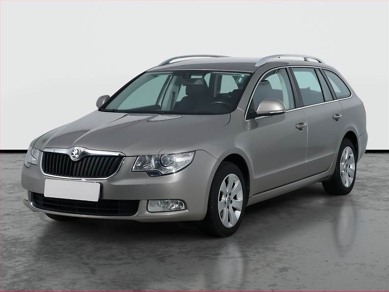 Škoda Superb (2011) 2.0 TDI, Serv.kniha, Xenony - fotka 2 z 16