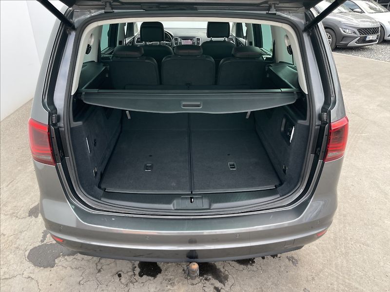 Seat Alhambra 1,4 TSI DSG Xcellence ACC+TZ - fotka 26 z 26