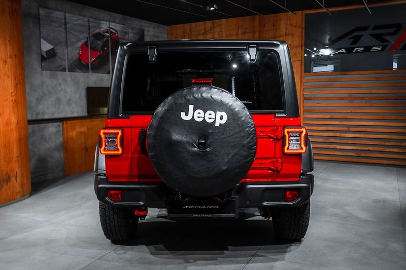 Jeep Wrangler Rubicon - fotka 26 z 27