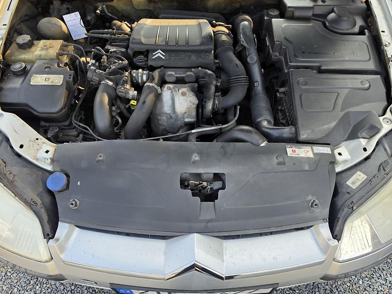 Citroën C5 1.6 HDi 16V TZ  - fotka 15 z 22