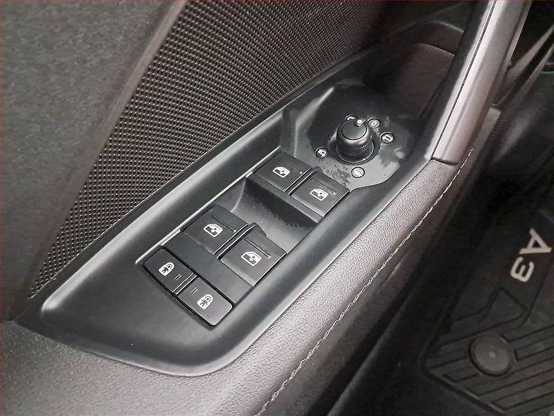 Audi A3 (2020) 35 TFSI - fotka 19 z 19