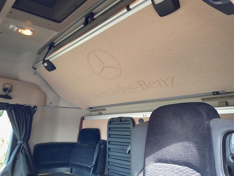 Mercedes-Benz Actros 1848 ADR Retarder - fotka 24 z 39