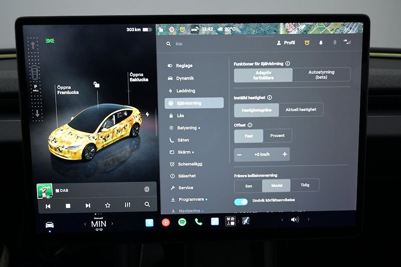 Tesla Model 3 Long Range AWD SoH 93% - fotka 11 z 26