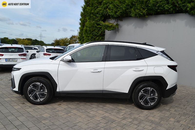 Hyundai Tucson 1.6T-GDI STYLE FL 118KW - fotka 2 z 54