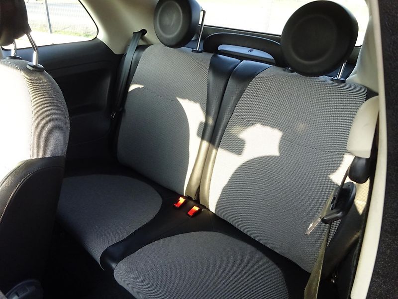 Fiat 500 (2013) 1.2i 51kW Cabrio Lounge - fotka 7 z 28