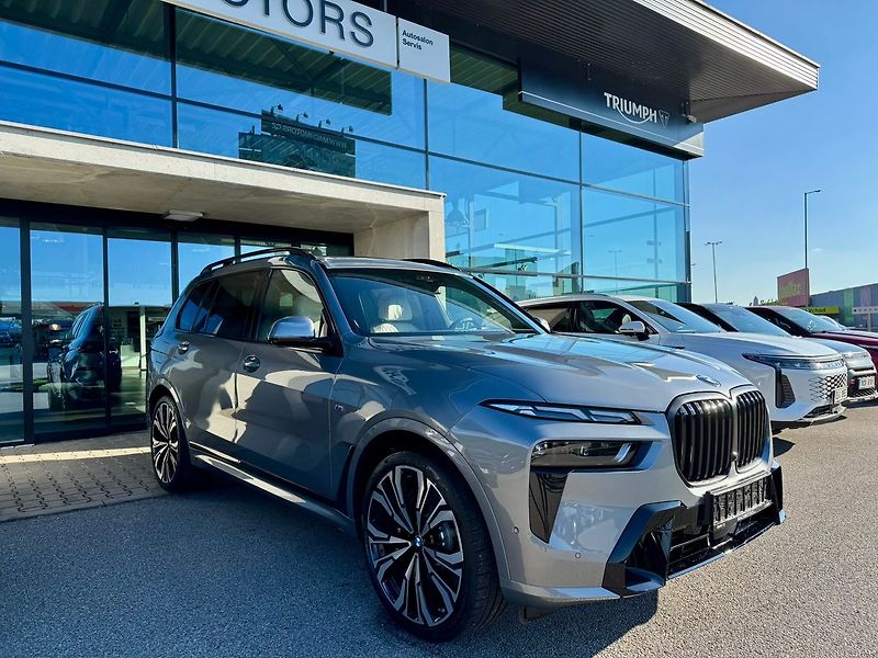 BMW X7 40xd Masáže N.náprava N.topení - fotka 5 z 28