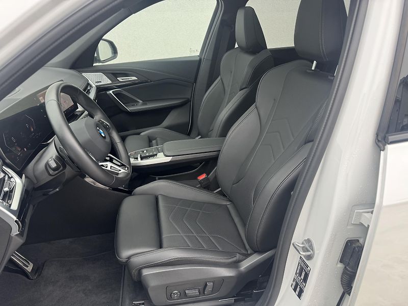 BMW X1 sDrive20i M-sport - fotka 7 z 20