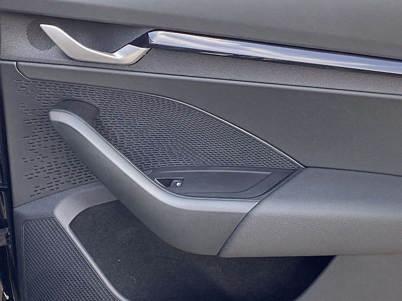 Škoda Octavia (2025) Combi 1.5 TSI DSG Sportline - fotka 32 z 39