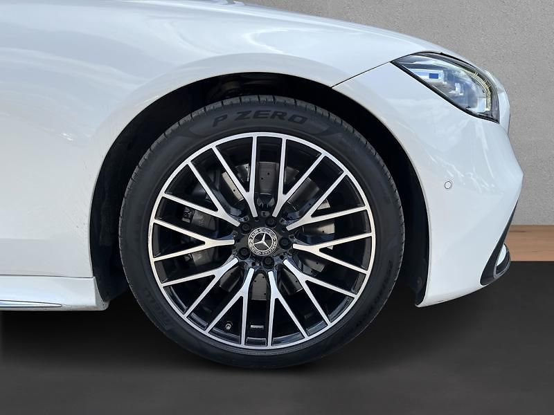 Mercedes-Benz Třídy S 500 4MATIC L AMG Line - fotka 9 z 19