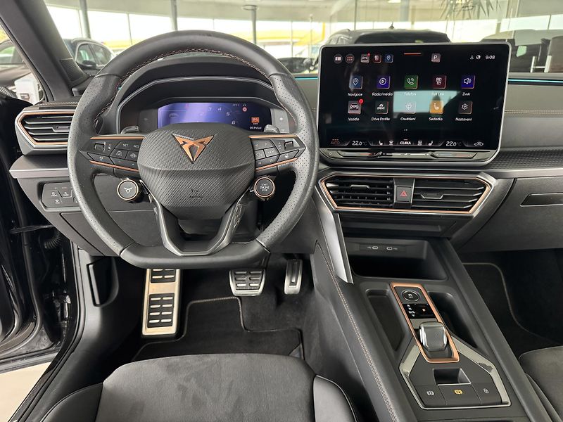 Cupra Formentor 2,0TSI VZ 333*4x4*KeyLess*Tažn - fotka 9 z 41
