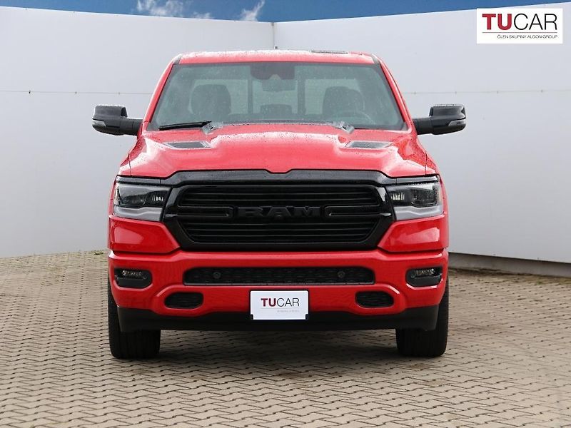 RAM 1500 (2024) Laramie G/T 5.7 HEMI E-Torque  - fotografie inzerátu
