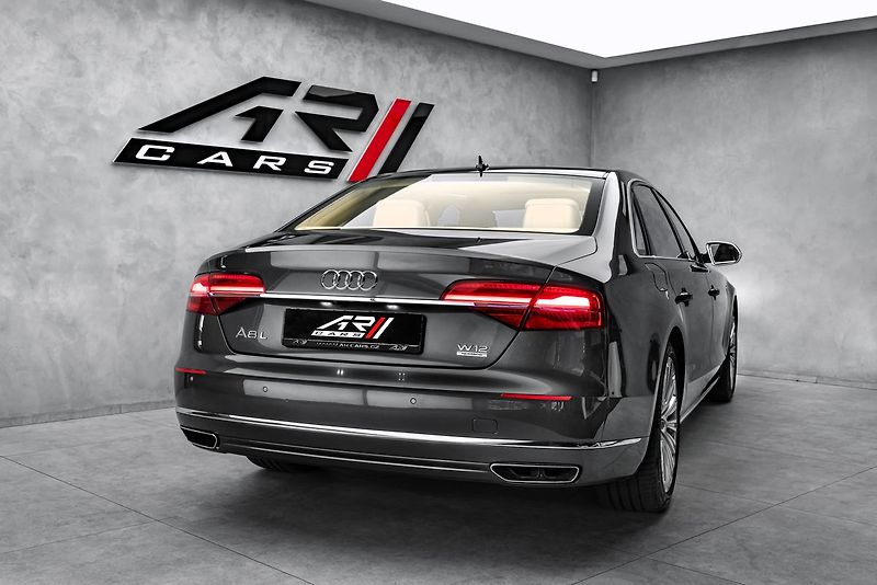 Audi A8 6,3 W12 L Max výbava - fotka 6 z 31