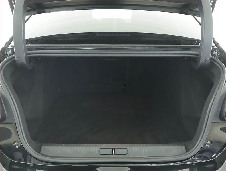 Citroën C4 X (2023) 1.2 PureTech, Automat - fotka 14 z 17
