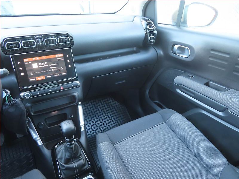 Citroën C3 Aircross (2023) C-Series 1.2 PureTech - fotka 8 z 19