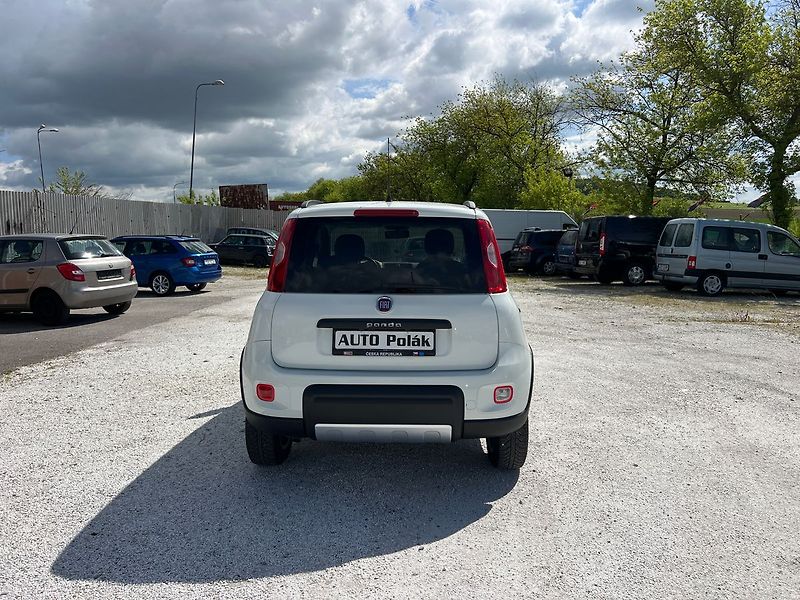 Fiat Panda Multijet 1.3 16V 4X4 - fotka 11 z 15