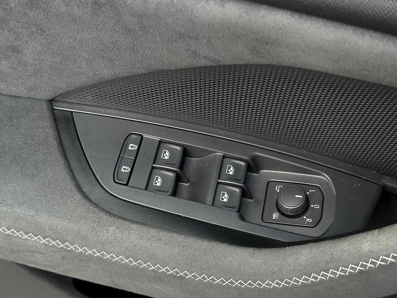 Škoda Kodiaq RS DSG 4x4 265PS Matrix-LED He - fotka 9 z 29