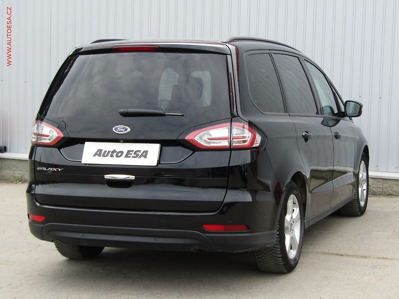 Ford Galaxy (2016) 2.0 TDCi, AT - fotka 4 z 19