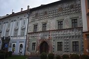 Tento renezanční dům také čeká na renovaci