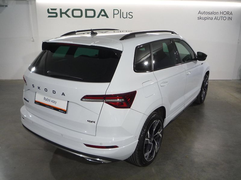 Škoda Karoq (2025) 2,0TSi 140kW DSG 4x4 SportLine - fotka 2 z 14